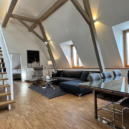 Truly - Viel Platz Fuer Business & Familie - Modern, Garage, Fahrstuhl Apartment เอาก์สเบิร์ก ภายนอก รูปภาพ