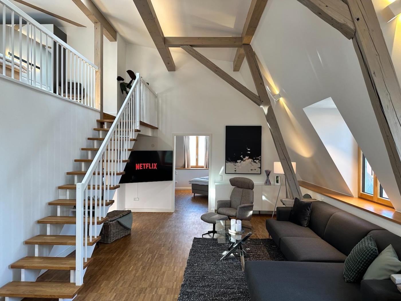 Truly - Viel Platz Fuer Business & Familie - Modern, Garage, Fahrstuhl Apartment เอาก์สเบิร์ก ภายนอก รูปภาพ