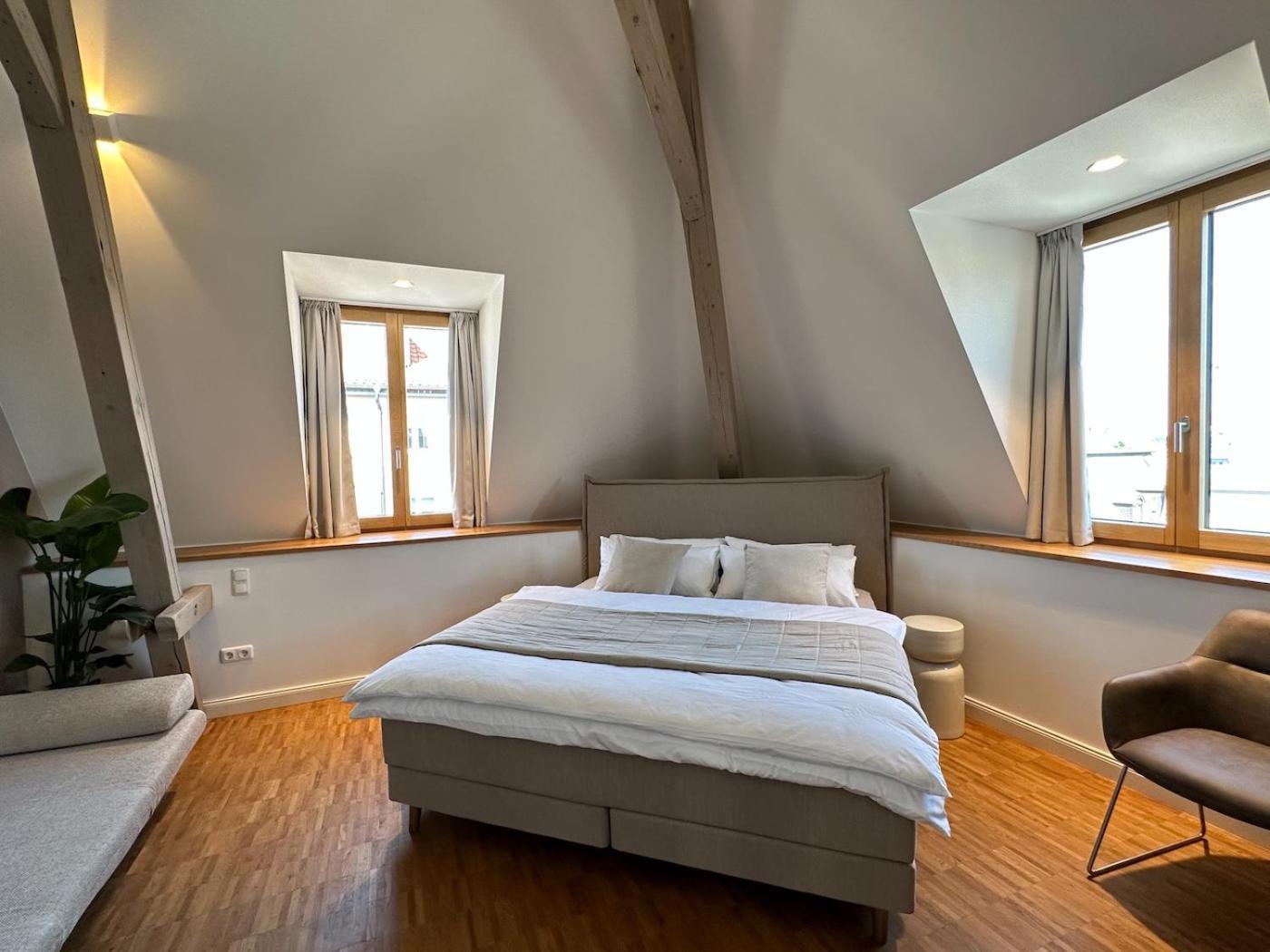 Truly - Viel Platz Fuer Business & Familie - Modern, Garage, Fahrstuhl Apartment เอาก์สเบิร์ก ภายนอก รูปภาพ